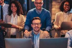 Atendente de Experiência do Cliente | Home Office para PcD em um ambiente inclusivo de trabalho remoto